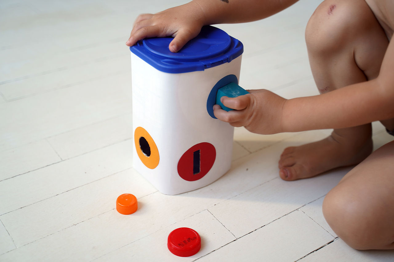 Stand by parents upcycling containers open files imaegs puzzle